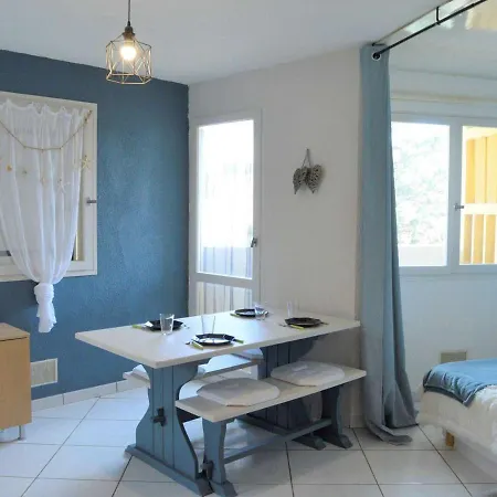 Appartement Cap D'Agde, 1 Piece, 4 Personnes - Fr-1-249-338 Agde
